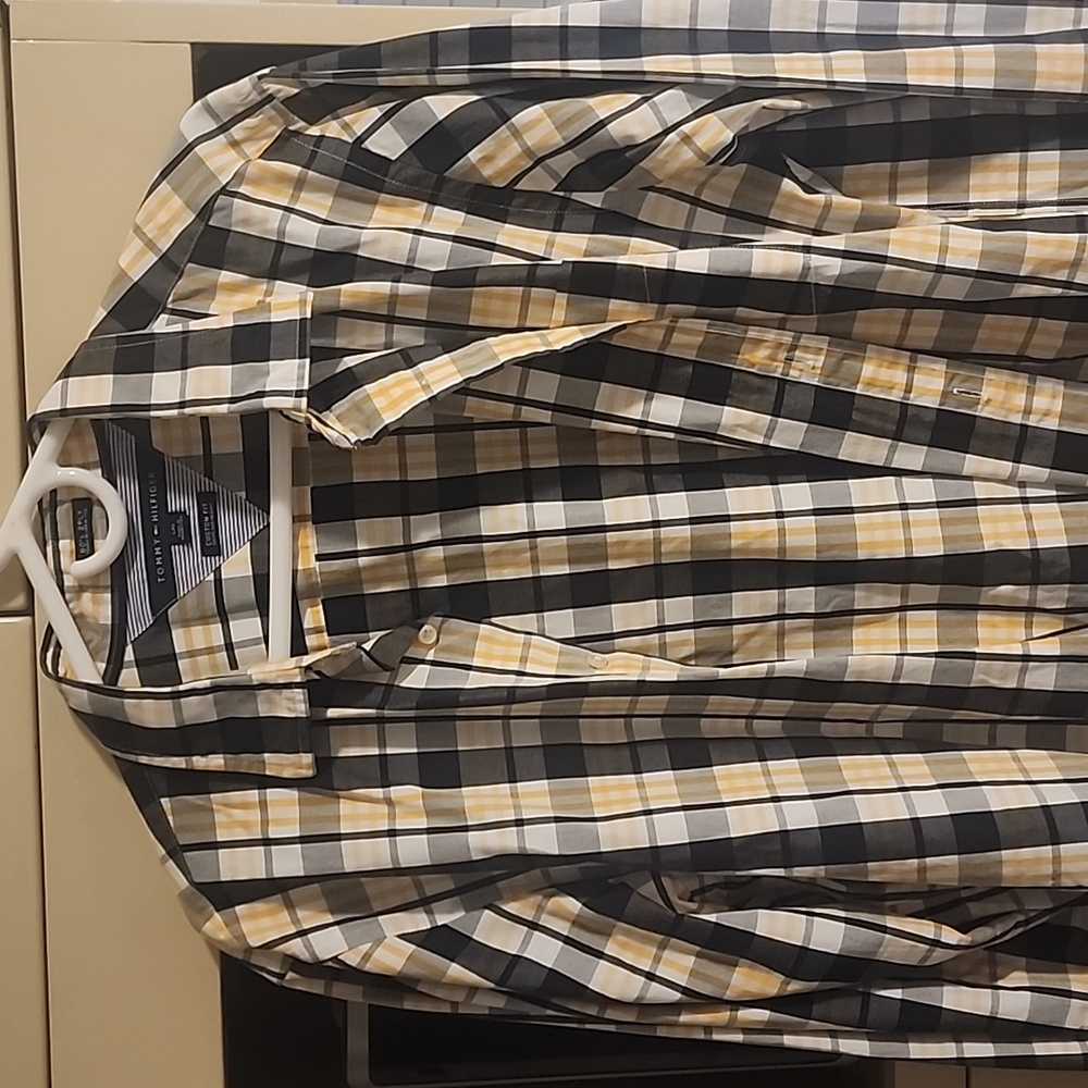 Tommy Hilfiger Button Down
